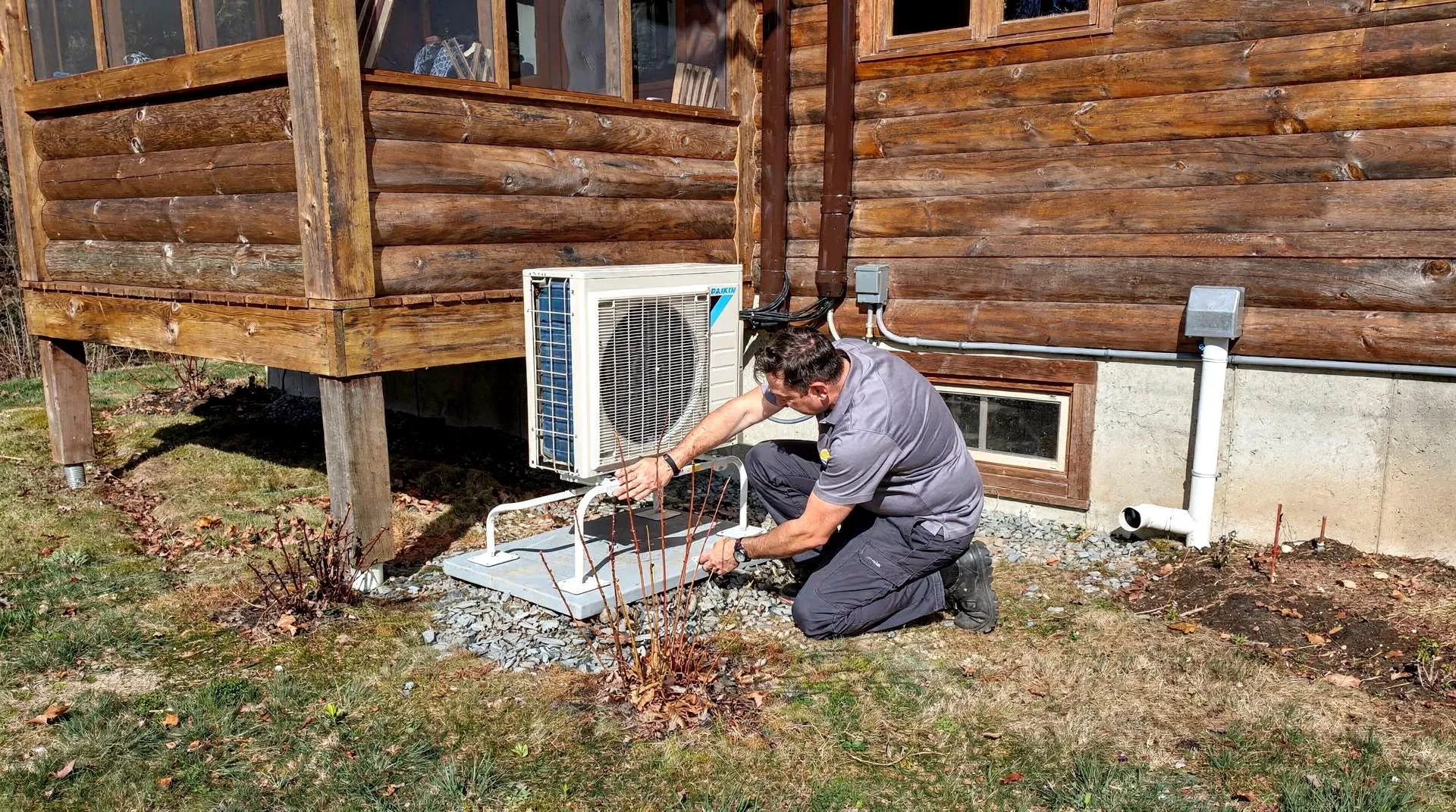 Diagnose Common AC Problems: Expert AC Troubleshooting Tips 3 An AC not cooling properly is often caused by dirty air filters, clogged evaporators